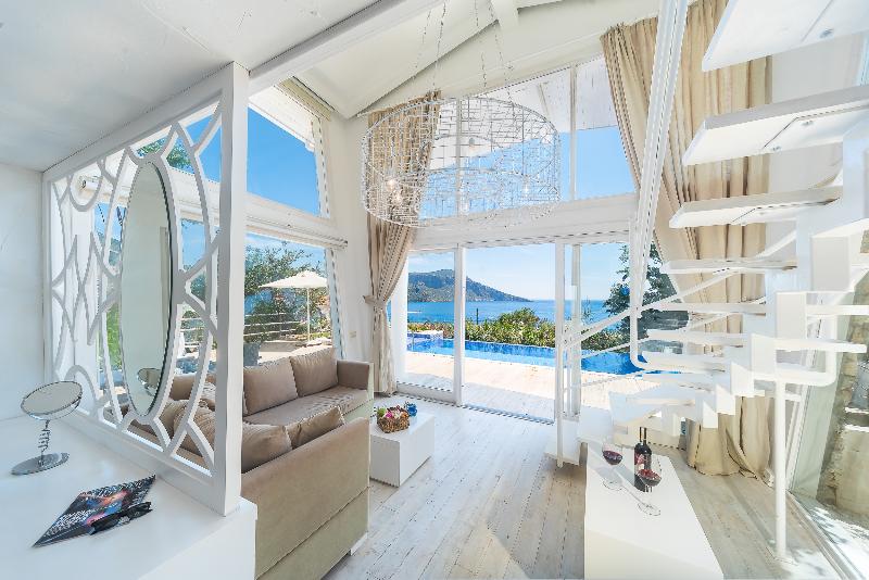 غرفة كلاسيكية سرير ملكى, The Marker Key West Harbor Resort