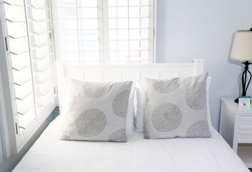 اتاق لوکس, Venice On The Beach