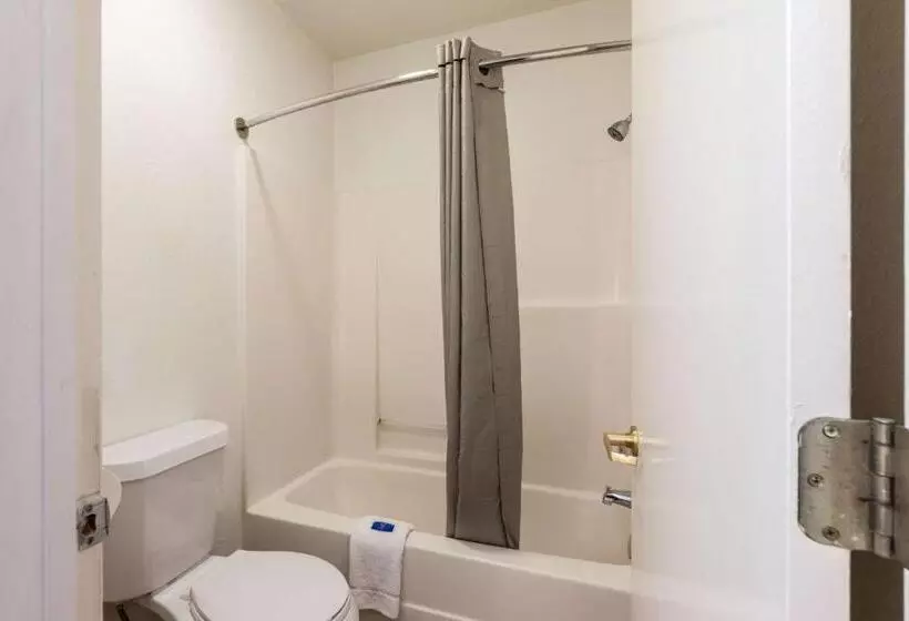 スタンダードルーム, Motel 6 Seguin Tx