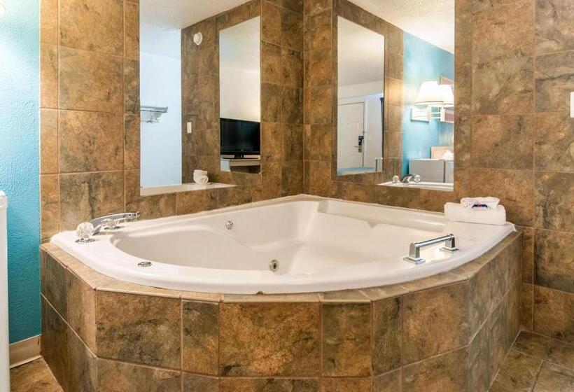 غرفة ديلوكس رباعية, Motel 6farmington Hills, Mi  Northwest  Farmington Hills