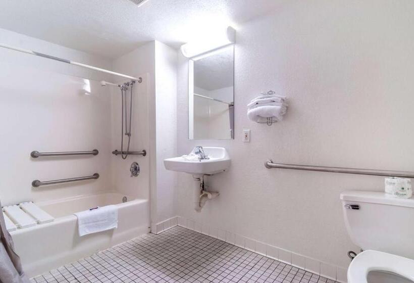 غرفة قياسية لذوى الاحتياجات الخاصة, Motel 6farmington Hills, Mi  Northwest  Farmington Hills