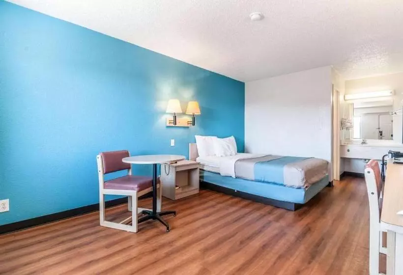 身障者適用スタンダードルーム, Motel 6farmington Hills, Mi  Northwest  Farmington Hills
