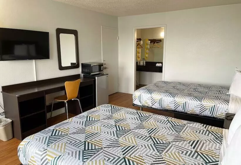 Standard-huone 2 Parivuodetta, Motel 6troy, Oh