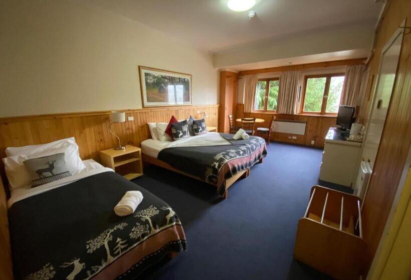 Номер Стандарт Трехместный, Candlelight Lodge