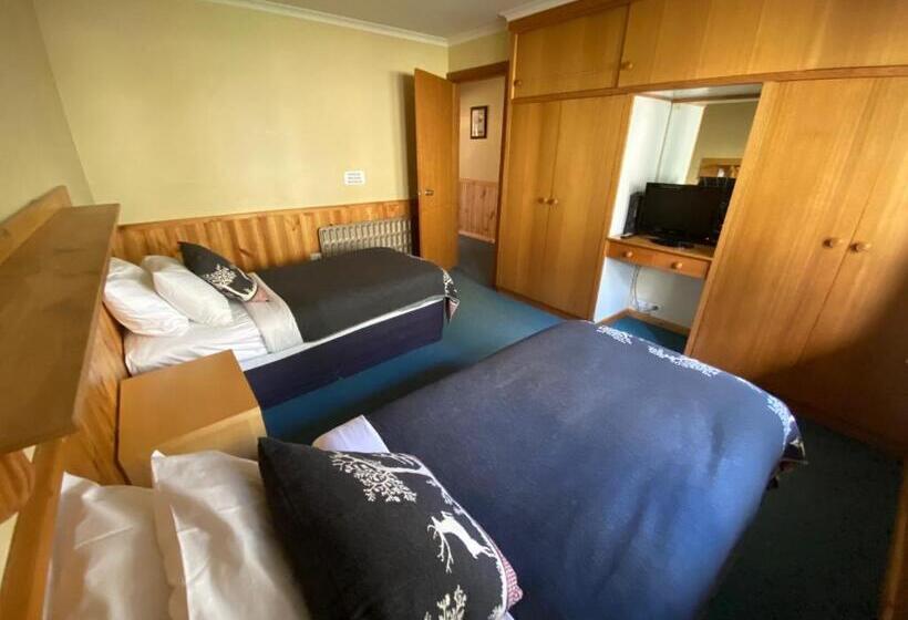 Семейный Номер, Candlelight Lodge