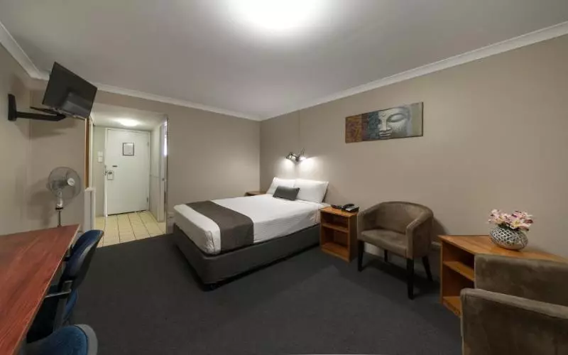 スタンダードルーム, Cosmopolitan Motel & Serviced Apartments