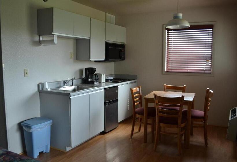 جناح, Absaroka Lodge