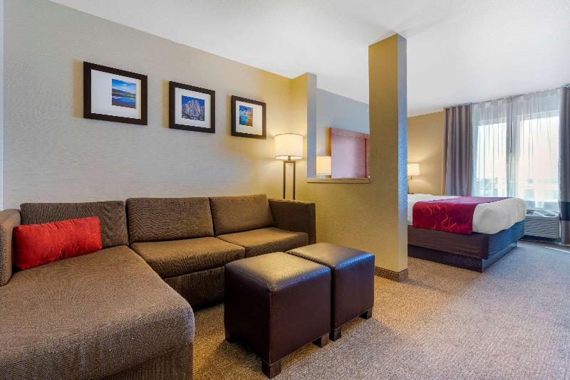 Люкс Кровать Кинг, Comfort Suites Redding  Shasta Lake