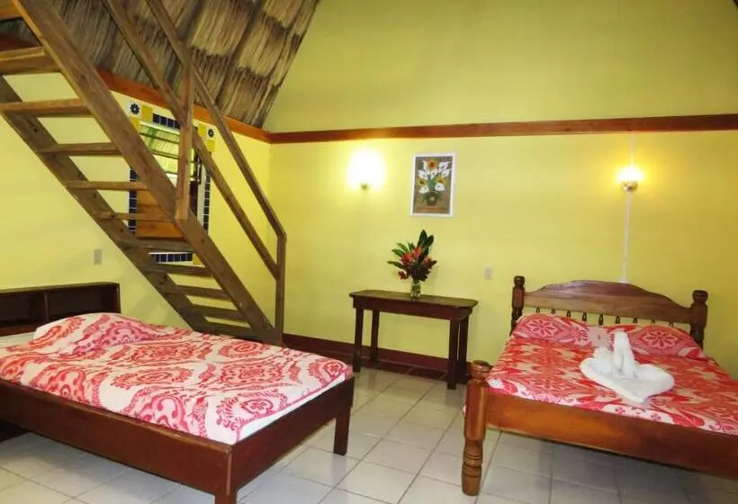Deluxe-perhehuone, Crystal Paradise Resort