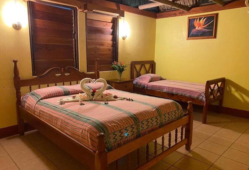 בקתה סטנדרטית, Crystal Paradise Resort