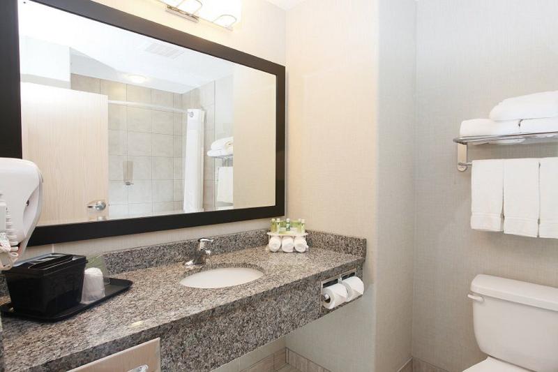 חדר סטנדרט, Holiday Inn Express Fort St John, An Ihg