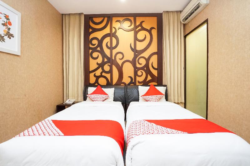 Quarto standard, Istana Permata Ngagel