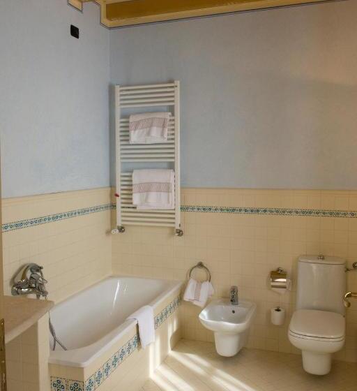 غرفة ديلوكس مطلة على البحيرة, Romantik Hotel Relais Mirabella Iseo