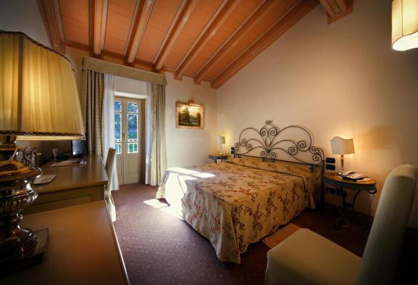 غرفة قياسية مطلّة علي الحديقة, Romantik Hotel Relais Mirabella Iseo