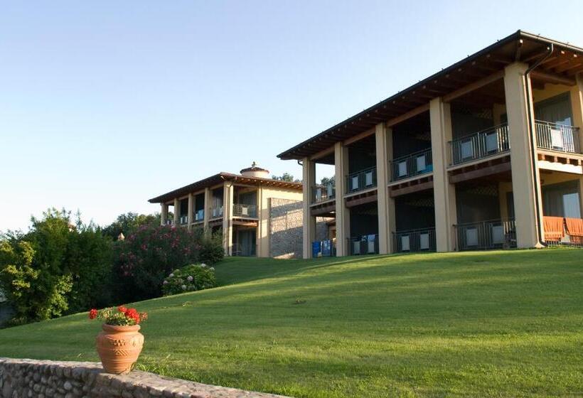 غرفة قياسية مطلّة علي البحيرة, Romantik Hotel Relais Mirabella Iseo