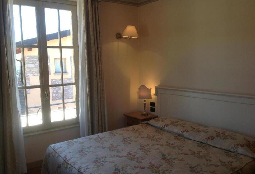 غرفة قياسية لذوى الاحتياجات الخاصة, Romantik Hotel Relais Mirabella Iseo