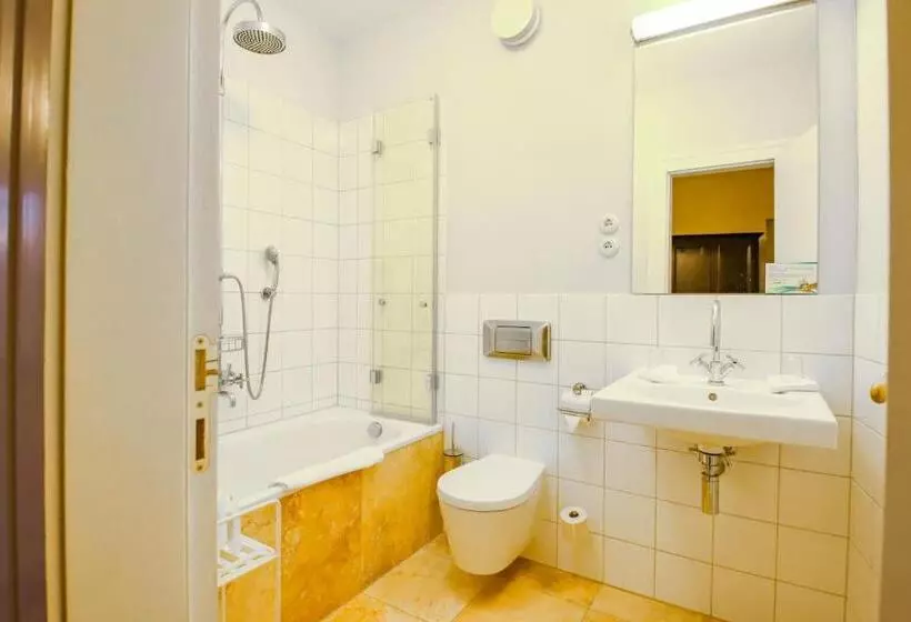 スタンダードルーム, Schlosshotel Fürstlich Drehna