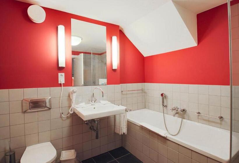 جناح مزوَّد بشرفة, Schlosshotel Fürstlich Drehna