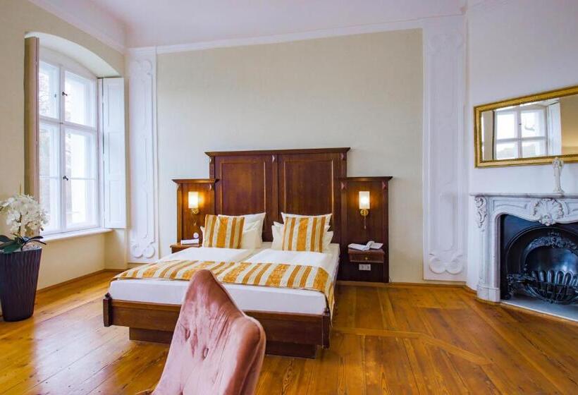 Полулюкс, Schlosshotel Fürstlich Drehna