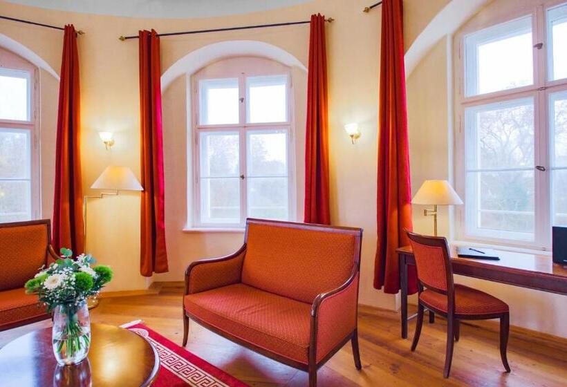 جناح, Schlosshotel Fürstlich Drehna