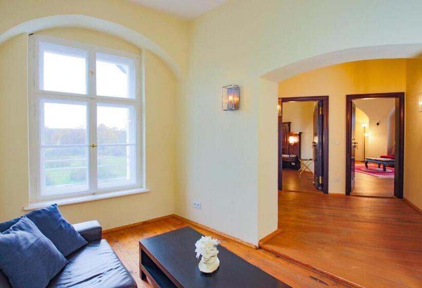 Семейный Полулюкс, Schlosshotel Fürstlich Drehna