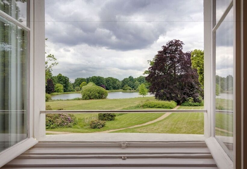 جناح, Schlosshotel Fürstlich Drehna