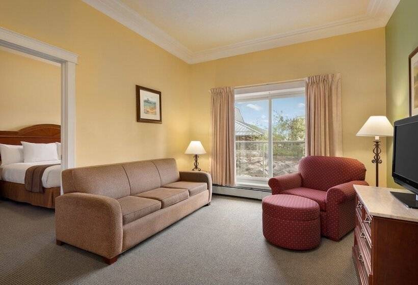 جناح, Stanton Suites Hotel Yellowknife