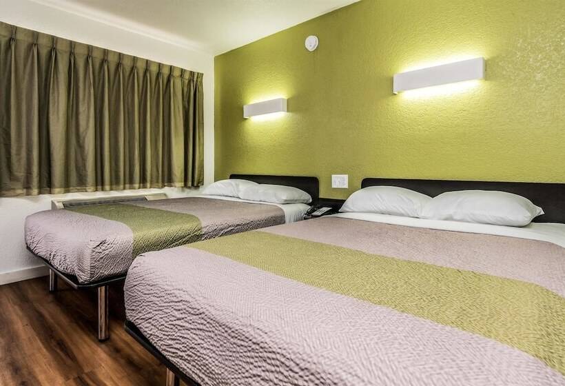 חדר סטנדרט שתי מיטות זוגיות, Motel 6 Fort Worth, Tx North