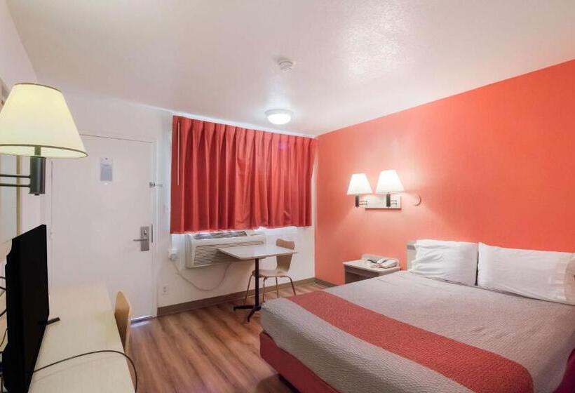 غرفة قياسية لذوى الاحتياجات الخاصة, Motel 6moses Lake, Wa