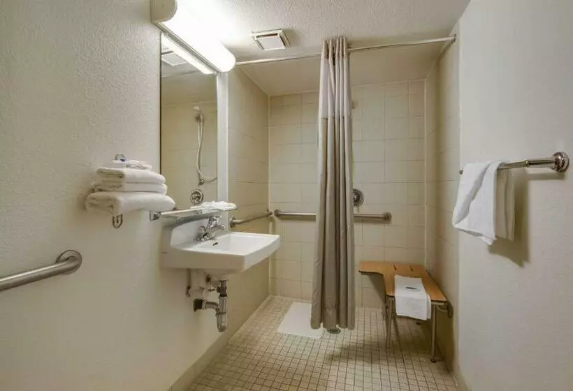 身障者適用スタンダードルーム, Motel 6tempe, Az Broadway Asu