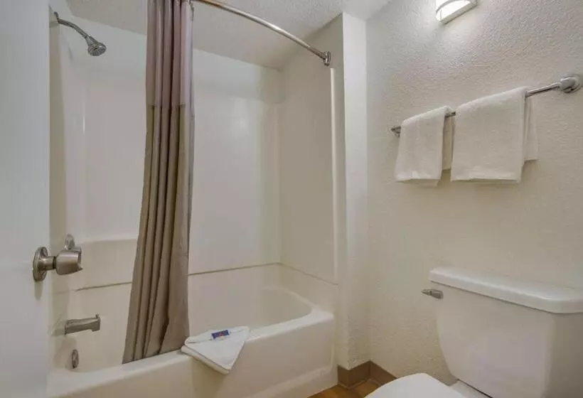 スタンダード4人部屋, Motel 6tempe, Az Broadway Asu