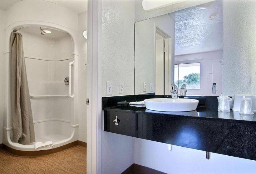 חדר סטנדרט לארבעה, Motel 6abilene, Tx