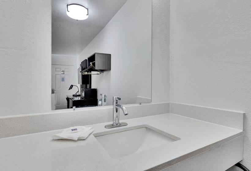 Standard-huone 2 Parivuodetta, Motel 6 Austin, Tx   Airport   South