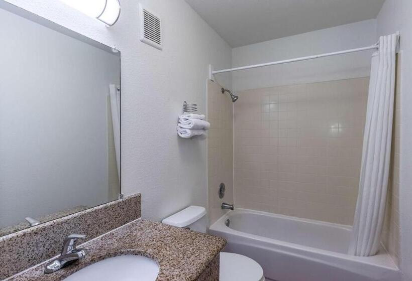 غرفة قياسية سرير كينج, Motel 6 Beaverton, Or