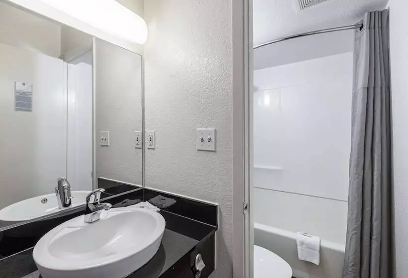 デラックスルーム, Motel 6council Bluffs, Ia  Omaha East