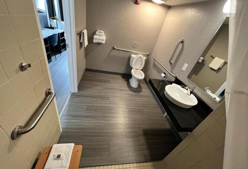 Номер Стандарт Адаптированный для Инвалидов, Motel 6council Bluffs, Ia  Omaha East