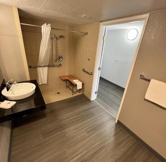 Номер Стандарт Адаптированный для Инвалидов, Motel 6council Bluffs, Ia  Omaha East