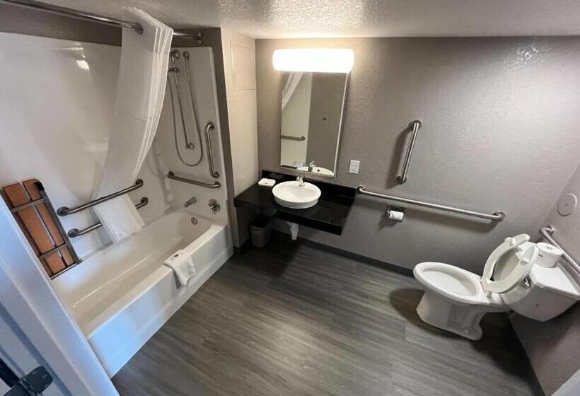 Номер Стандарт Адаптированный для Инвалидов, Motel 6council Bluffs, Ia  Omaha East