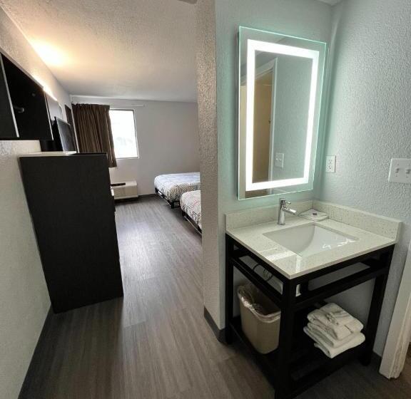 Номер Deluxe, Motel 6council Bluffs, Ia  Omaha East