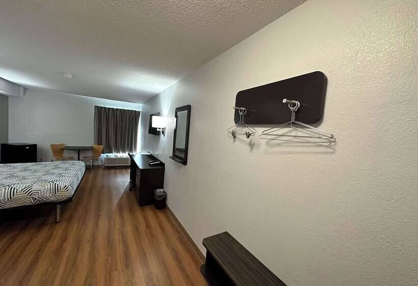 Номер Deluxe, Motel 6greensboro, Nc  Airport