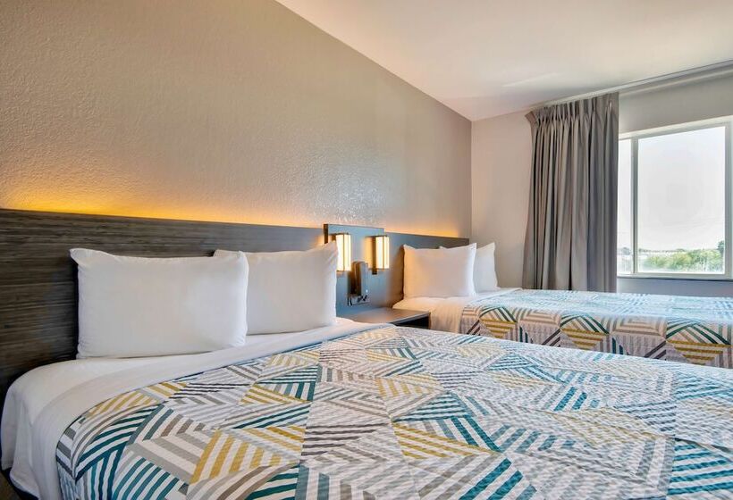 غرفه قياسيه سريرين مزدوجين, Motel 6harlingen, Tx