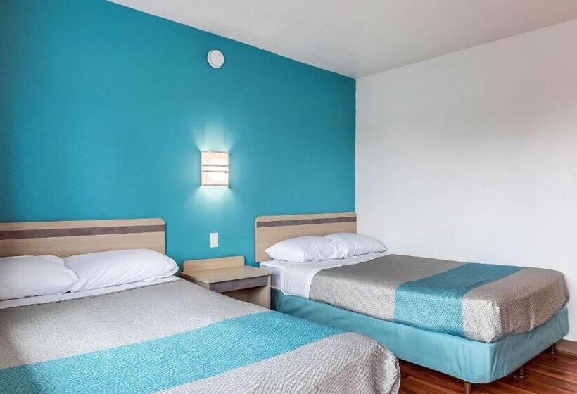 四人标准间, Motel 6janesville, Wi