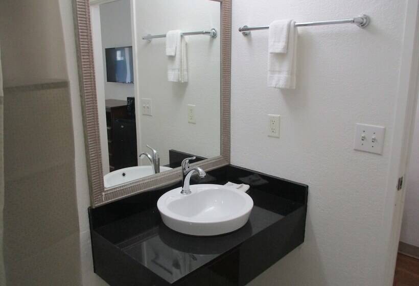스탠다드 룸 더블 침대 2개, Motel 6meridian, Ms
