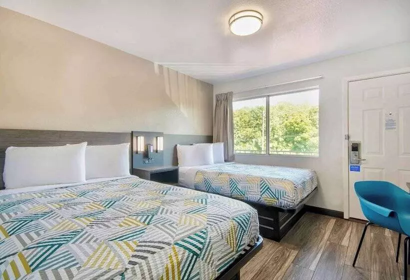 ２ダブルベッドのスタンダードルーム, Motel 6 Russellville, Ar