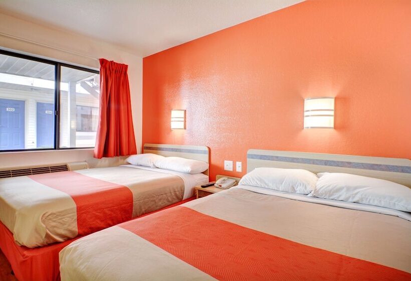 غرفة ديلوكس, Motel 6southington, Ct  Hartford