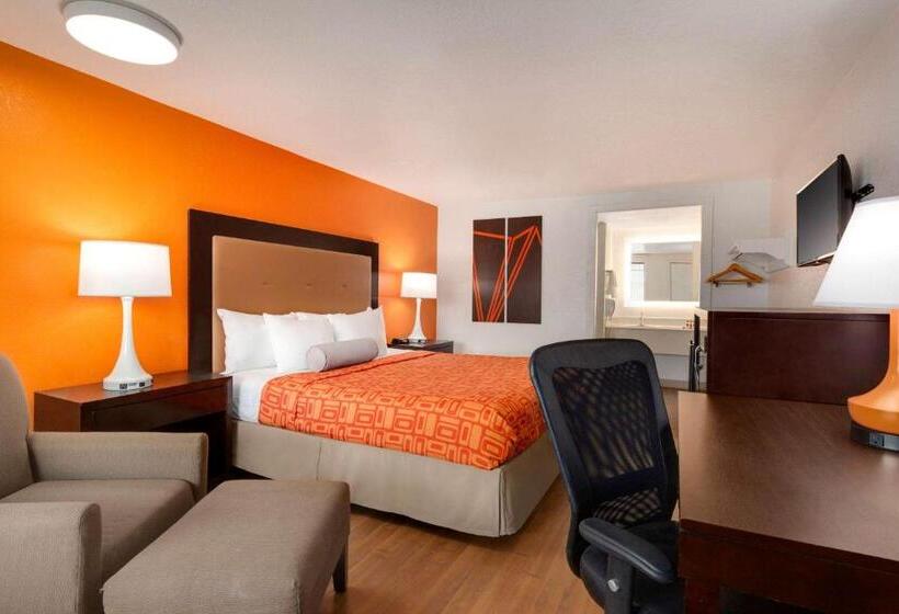 غرفة قياسية سرير كينج, Howard Johnson By Wyndham Harrisonburg