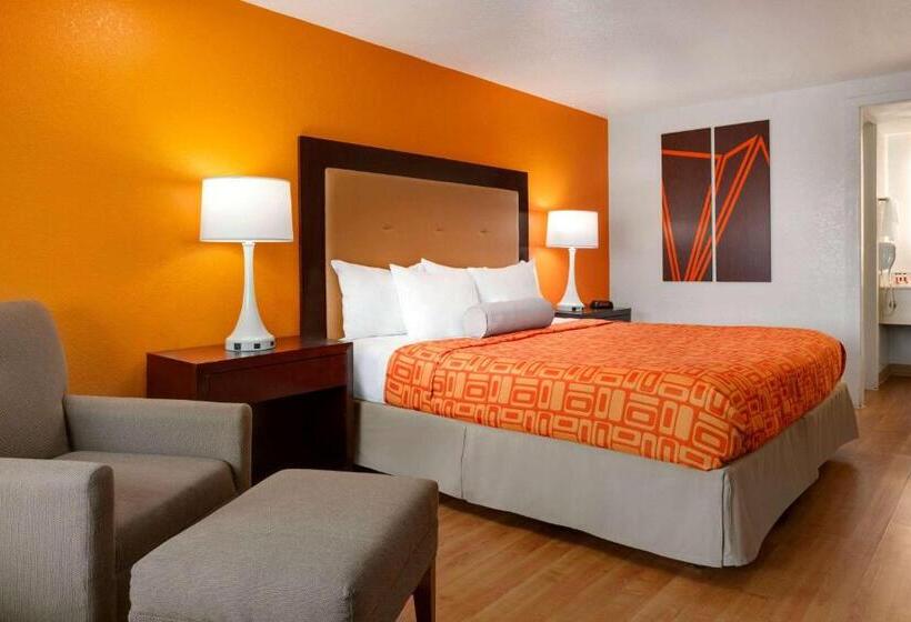 غرفة قياسية سرير كينج, Howard Johnson By Wyndham Harrisonburg