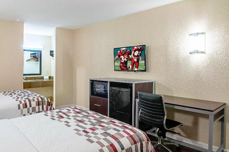Номер Deluxe, Red Roof Inn Slidell