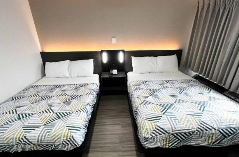 Четырехместный Номер Deluxe, Studio 6 Lafayette, La I 10 & I 49 N