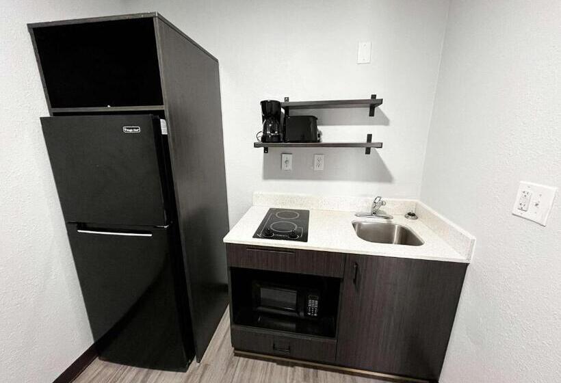 デラックスの4人部屋, Studio 6 Lafayette, La I 10 & I 49 N